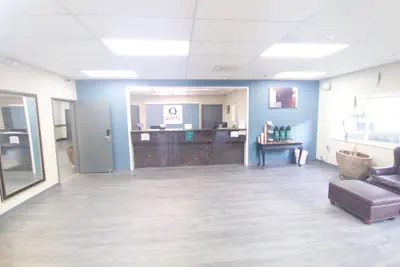 Photo 3 - Quality Inn & Suites Wilsonville