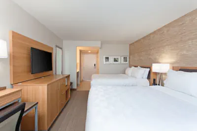 Photo 5 - Holiday Inn Palmdale-Lancaster by IHG
