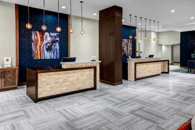 Photo 4 - DoubleTree by Hilton Hotel Arlington DFW South