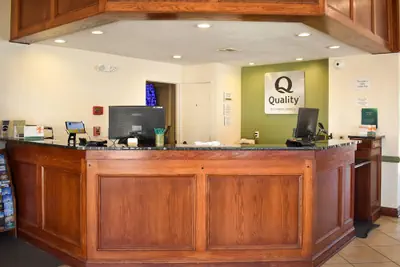 Photo 4 - Quality Inn and Suites Garden of the Gods