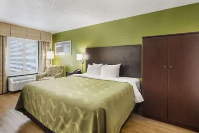 Photo 4 - Quality Inn at Albany Mall