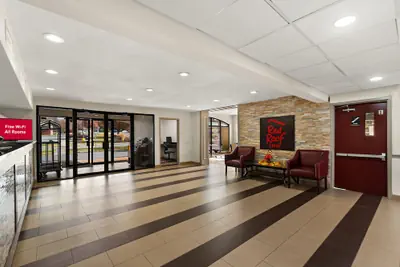 Photo 3 - Red Roof Inn Martinsburg