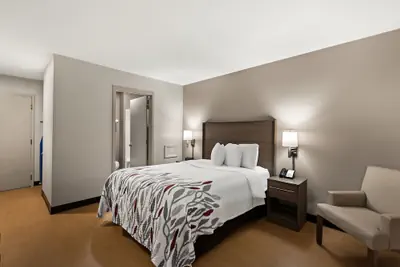 Photo 5 - Red Roof Inn Martinsburg