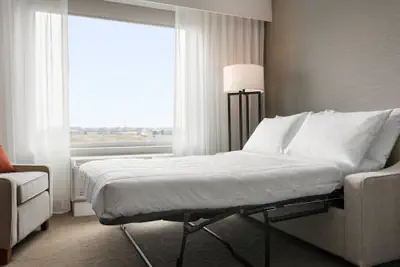 Photo 5 - Delta Hotels by Marriott Indianapolis Airport