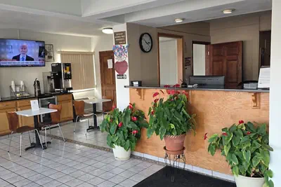 Photo 2 - Ashland Inn & Suites