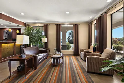 Photo 5 - Quality Inn Dandridge