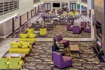 Photo 3 - La Quinta Inn & Suites by Wyndham Lubbock West Medical Centr