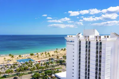 Photo 2 - Bahia Mar Ft. Lauderdale Beach- a DoubleTree by Hilton Hotel