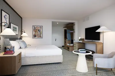 Photo 3 - Beacon Hotel & Corporate Quarters