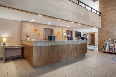 Photo 4 - Best Western Plus Oak Harbor Hotel & Conference Center