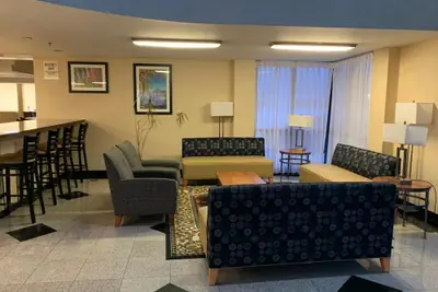 Photo 3 - Clarion Inn I-94 near Expo Center