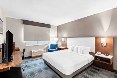 Photo 5 - Best Western Ottumwa Inn & Suites