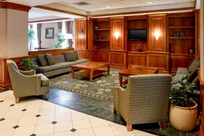 Photo 3 - Clarion Hotel Portland Airport ME