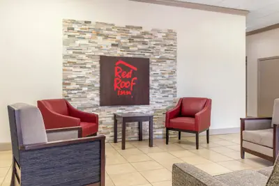 Photo 4 - Red Roof Inn Dunn
