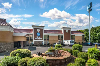 Photo 2 - Best Western Gastonia