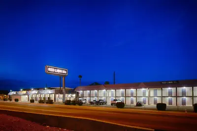 Photo 2 - Red Lion Inn & Suites Tucson Downtown