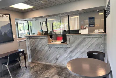 Photo 3 - Travelodge by Wyndham Clarksville