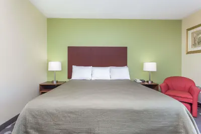 Photo 4 - Howard Johnson by Wyndham Athens