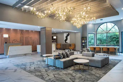 Photo 4 - Sheraton Suites Columbus Worthington