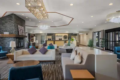 Photo 3 - Radisson Hotel Grand Rapids Riverfront