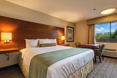Photo 5 - Yuma Inn & Suites