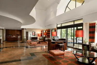 Photo 5 - Sheraton Suites Orlando Airport