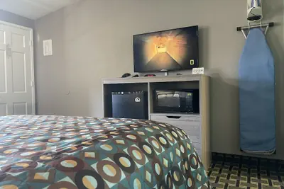 Photo 3 - Travel Inn
