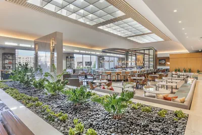 Photo 5 - Omni Las Colinas Hotel