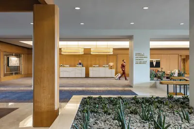 Photo 4 - Omni Las Colinas Hotel