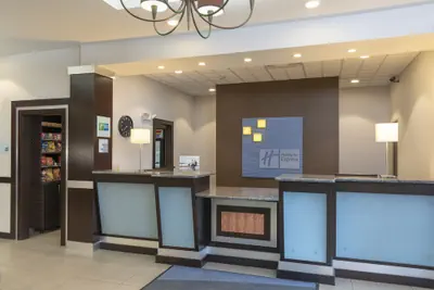 Photo 3 - Holiday Inn Express Hotel & Suites New Philadelphia by IHG