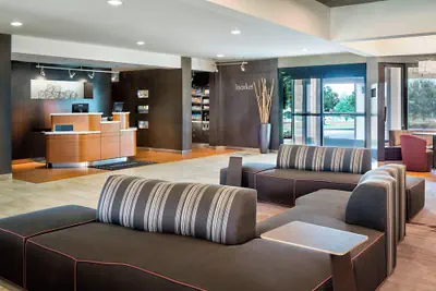 Photo 3 - Courtyard by Marriott Dallas Arlington/Entertainment Dist