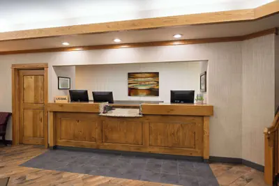 Photo 4 - Days Inn & Suites by Wyndham Bozeman
