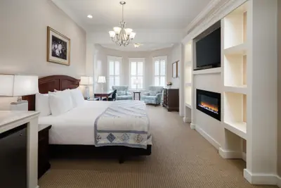 Photo 4 - Best Western Grandma's Feather Bed