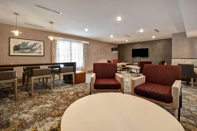 Photo 3 - DoubleTree by Hilton St. Louis Airport