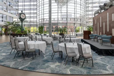 Photo 3 - Doubletree Hotel South Bend