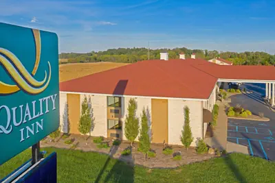Photo 2 - Quality Inn Milan - Sandusky