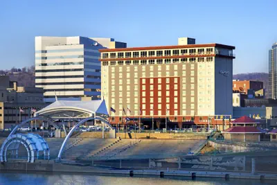 Photo 2 - Four Points by Sheraton Charleston