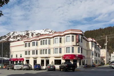 Photo 2 - Hotel Seward