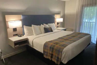 Photo 2 - Best Western Lake Lucille Inn