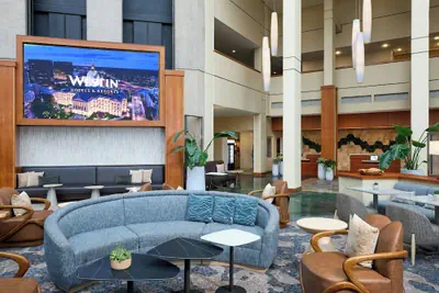Photo 3 - The Westin Atlanta Airport
