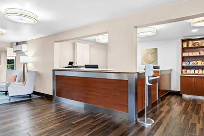 Photo 4 - Comfort Inn University