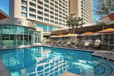 Photo 2 - Warner Center Marriott Woodland Hills