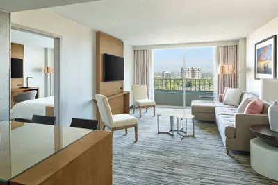 Photo 5 - Warner Center Marriott Woodland Hills