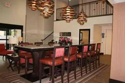 Photo 3 - Hampton Inn by Hilton Clarksville