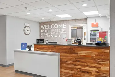 Photo 3 - Hampton Inn Cleveland-Westlake