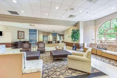 Photo 3 - Burrstone Inn, an Ascend Collection Hotel