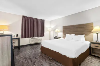 Photo 5 - SureStay Hotel by Best Western Albuquerque Midtown