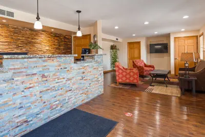 Photo 2 - Sturgis Lodge & Suites, Travelodge by Wyndham
