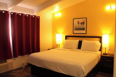 Photo 3 - Sunset Inn