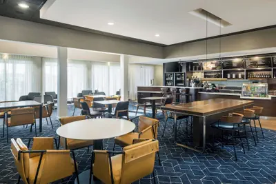 Photo 5 - Courtyard Phoenix North by Marriott
